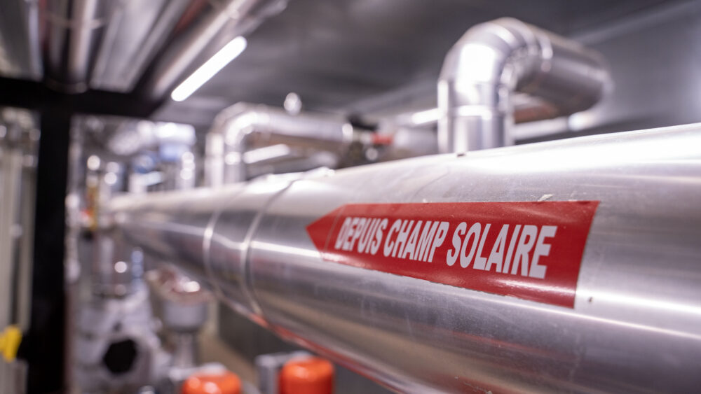 Pipes carrying the heat carrier liquid to the Pons solar thermal plant