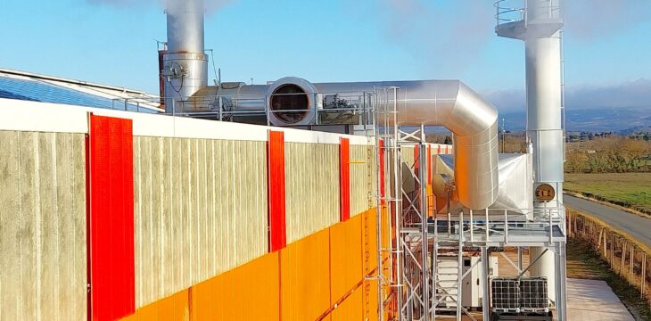 Waste heat recovery plant for a tile production plant